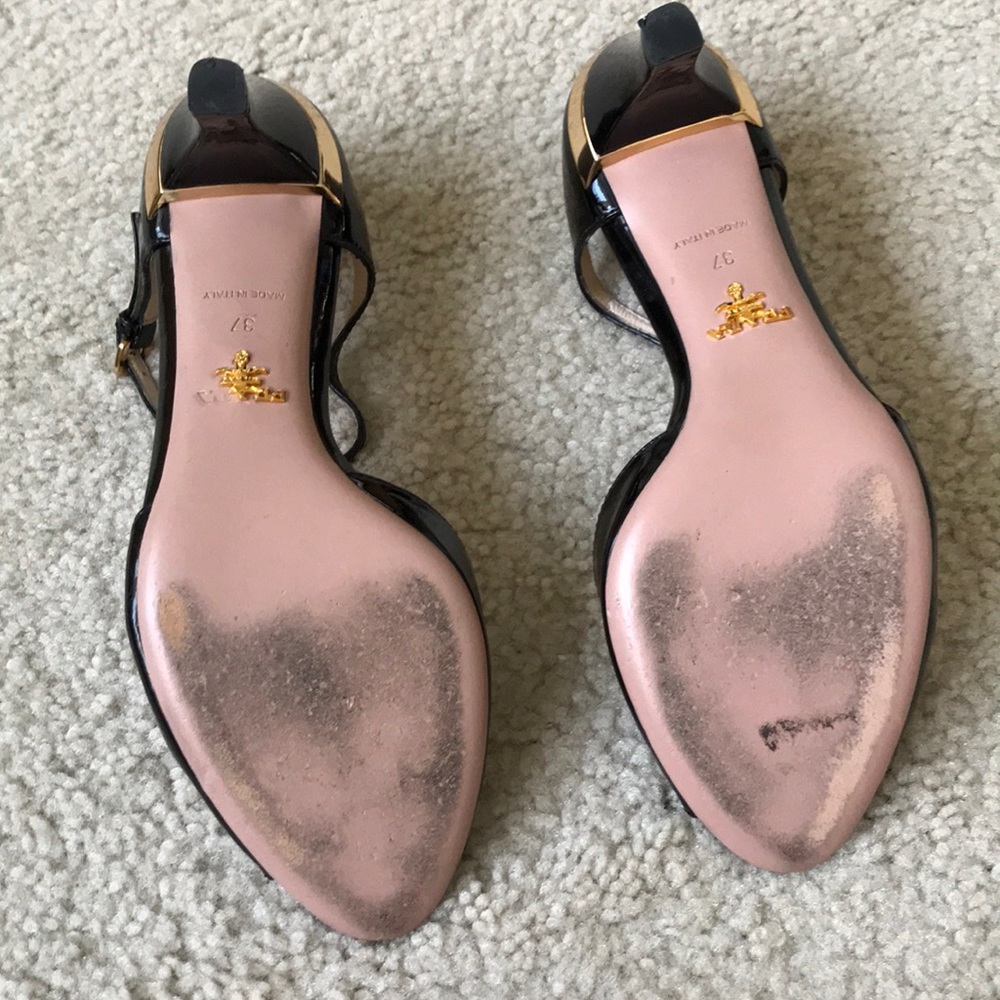Prada T-Strap Sandal - Picture 5 of 9